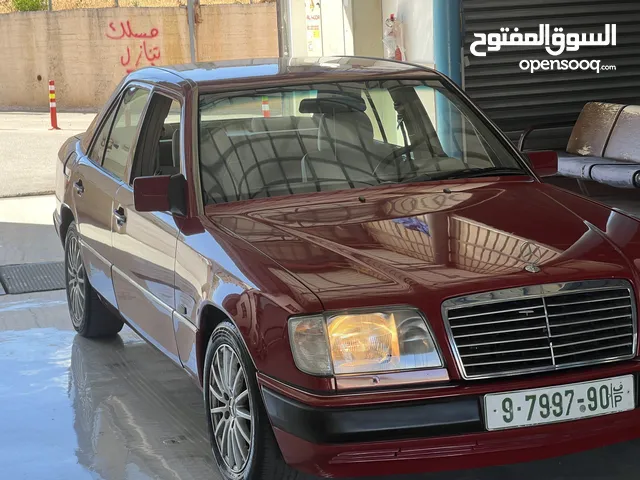 مرسيدس E220