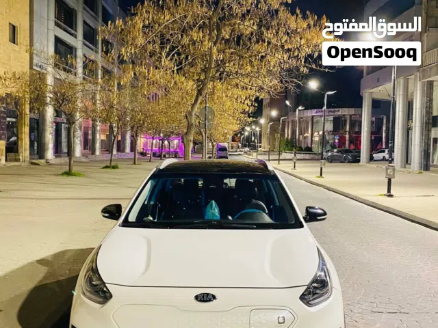 2021 كيا نيرو EX Touring