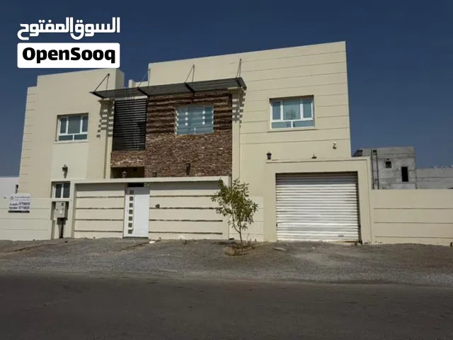 أغتنم الفرصة للبيع فيلا في المعبيلة الجنوبية على شارع النور قريب مخرج شارع السريع