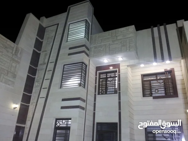 بيت 300 متر في كربلاء حي المعلمين موقع مميز