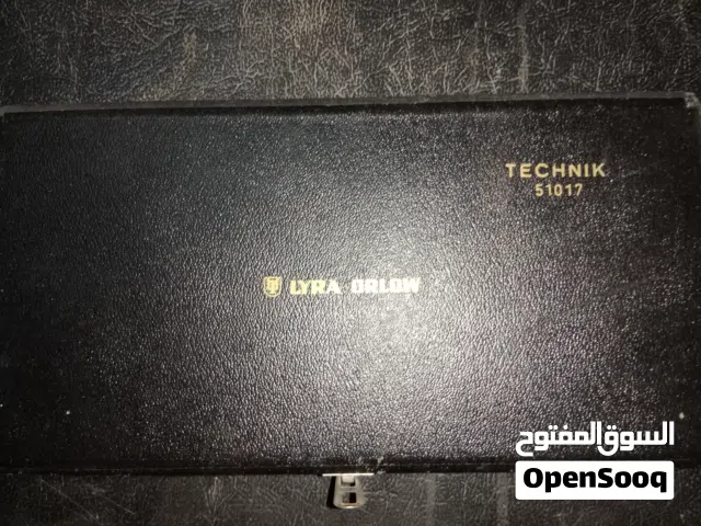 ادوات هندسيه Lyra orlow  technik 51017 Vintage Lyra Orlow Drawing Technical     Germany السعر 9000 ج