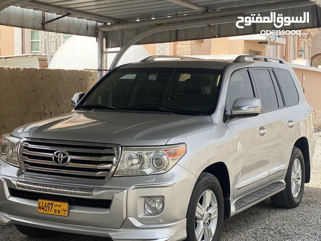 Used Toyota Land Cruiser in Al Batinah