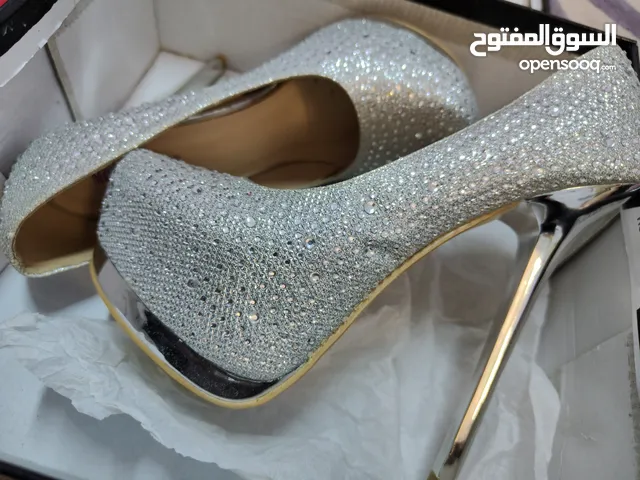Silver With Heels in Amman