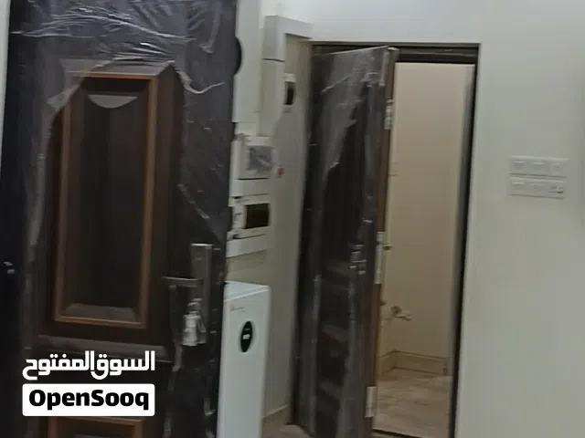 300 m2 4 Bedrooms Townhouse for Rent in Aden Other