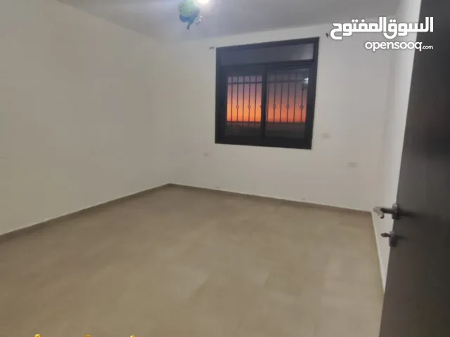 150 m2 3 Bedrooms Apartments for Rent in Ramallah and Al-Bireh Al Irsal St.