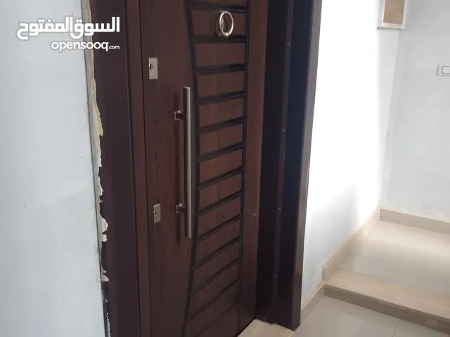 200 m2 3 Bedrooms Townhouse for Rent in Tripoli Tajura