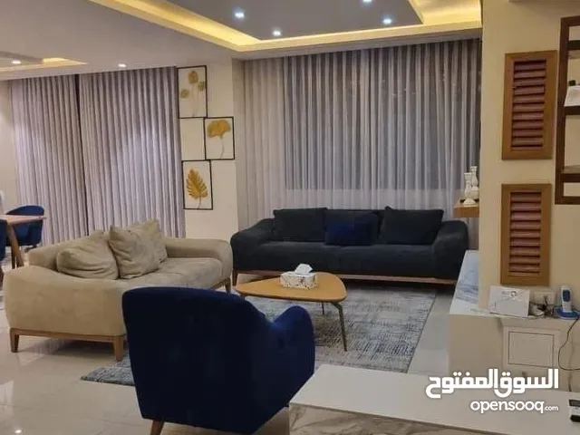 220 m2 3 Bedrooms Apartments for Rent in Ramallah and Al-Bireh Al Masyoon