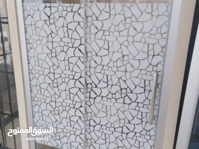 اربد*ايدون*حجير* سوكريت(ITQAN) وستانليس ستيل لكافة أعمال السيكوريت والزجاج وألٱلمنيوم