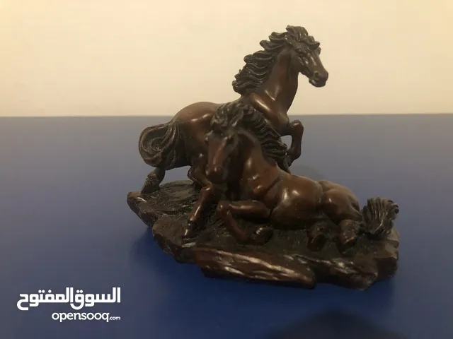للبيع تمثال حصان ديكور