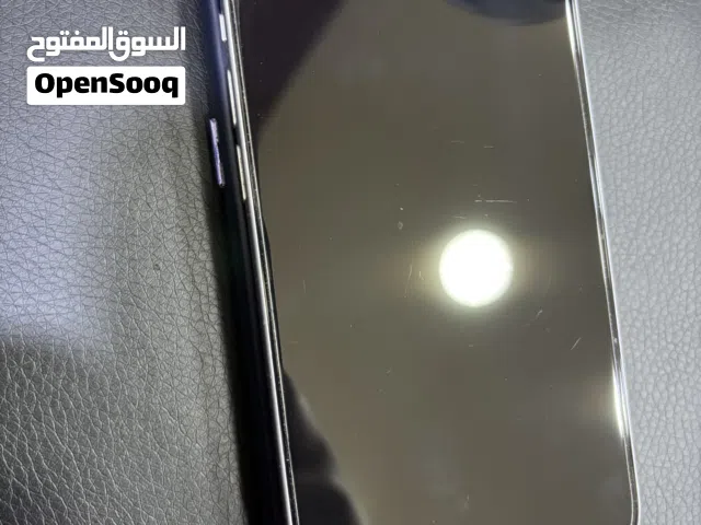 ايفون 15 مستخدم بحالة ممتازة