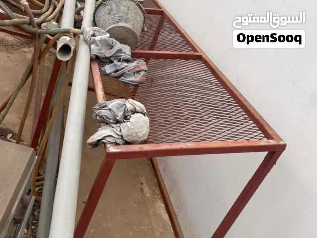 طاولات خضراء حديد جاهزات