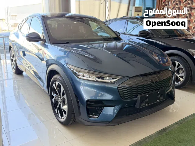 2022 فورد Mach-E Premium