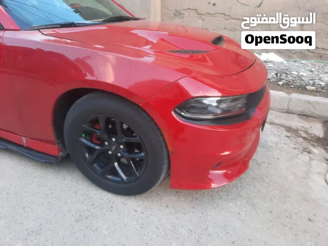 السلام عليكم جارجر 17اصل RT5700 تحويل ثاني يوم قطعتين جاملغات امامي  وبنيد محدث وبارد قليل جاملغ خلف