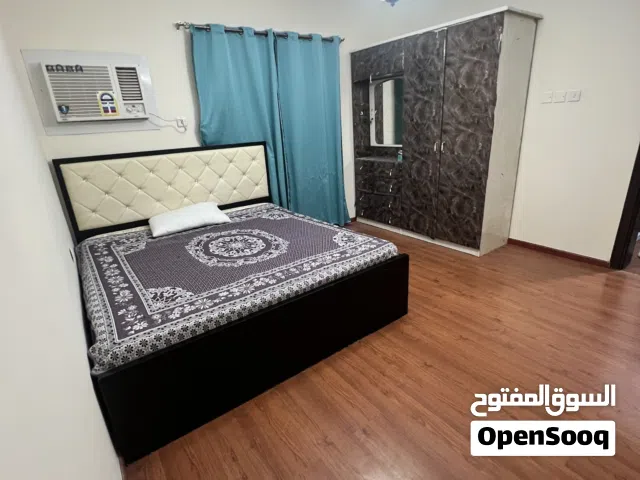 Room for rent for executive lady