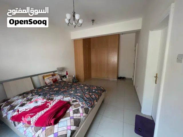Room for rent including water electricity wfi in al khuwair opposite Ceasar hotel