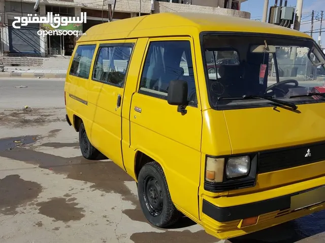 باص 8 ركاب بنزين ميتسوبيشي مرخص بحالة جيدة