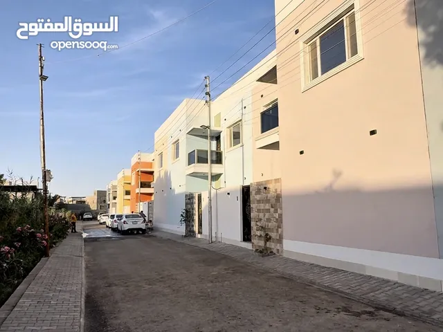 ارخص منازل في الصالحية 3 بيوت للبيع طابقين تسليم مفتاح بدون إჂ̤ نقص نضام سكيورتي وكامرات مراقبه