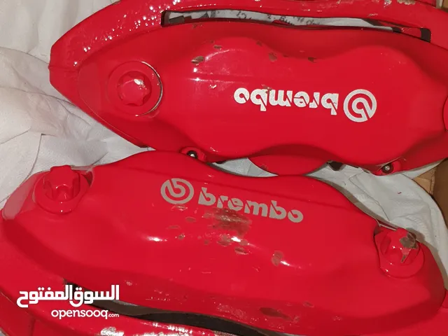 بريكات بريمبو 4 piston حق تشارجر و تشالنجر وكرايزلر