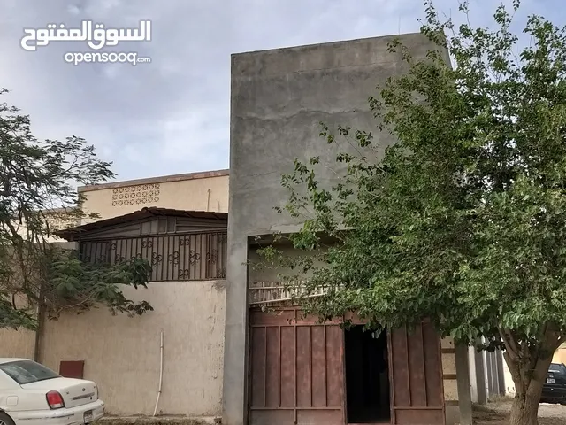450 m2 More than 6 bedrooms Townhouse for Sale in Tripoli Hay Al-Islami