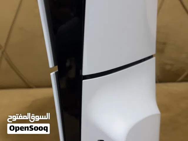 بلايستشين 5 نوع سليم شبه جديده