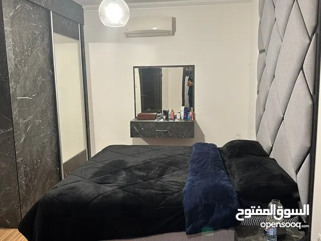 شقة مميزة سوبر ديلوكس ارضية للبيع السابع شارع عبدالله غوشة بسعر لقطه