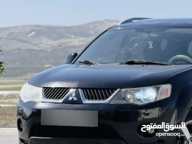 Used Mitsubishi Outlander in Hebron