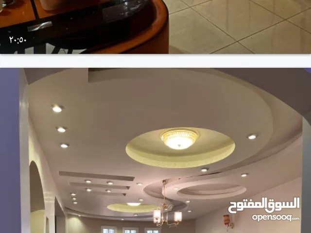 225 m2 More than 6 bedrooms Villa for Sale in Aden Al Buraiqeh