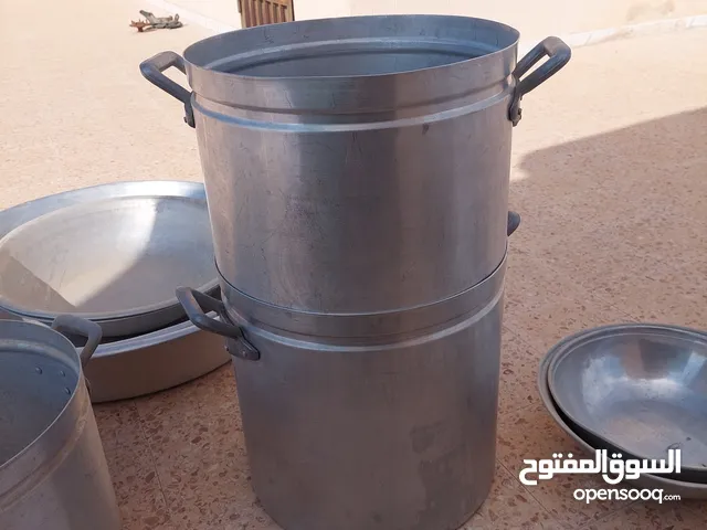 اماعين طبخ المونيوم و ستنليستيل مستعملة نظيفة
