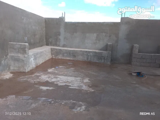 180 m2 4 Bedrooms Townhouse for Sale in Benghazi Al Halis District