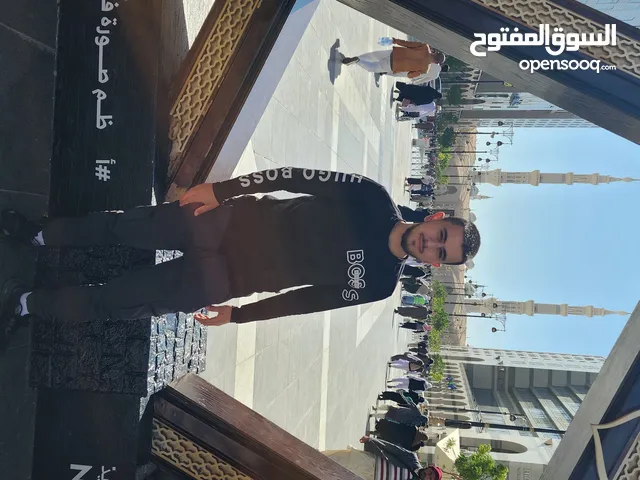 حمادة ابو حسن