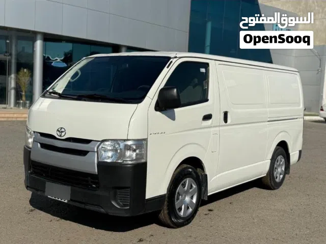 2022 تويوتا هايس Cargo