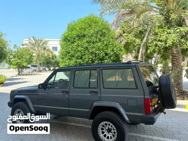 1989 جيب شيروكى Sport
