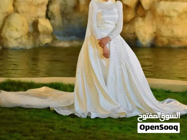 فستان ايجار او بيع