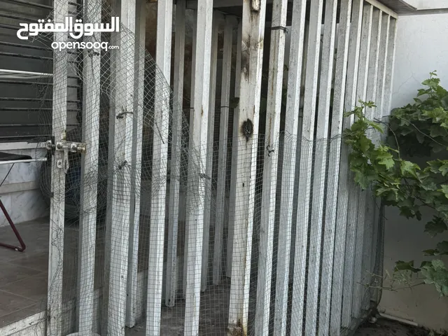 قفص حديد شقل ثقيل ومكينة قص ثيل