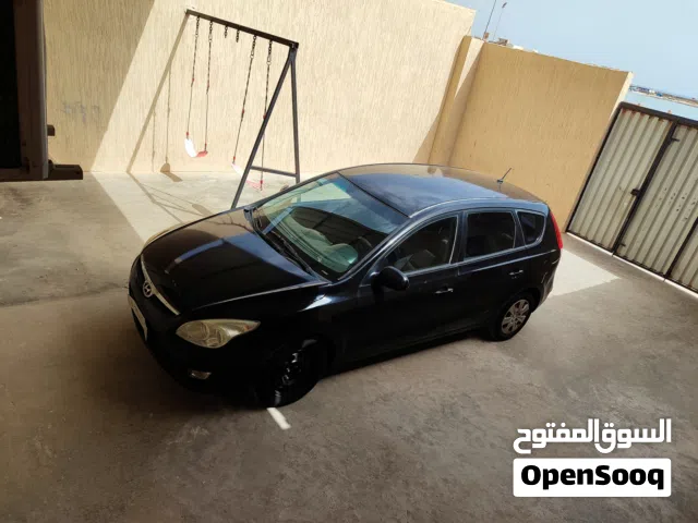 2012 هيونداي i30 Standard