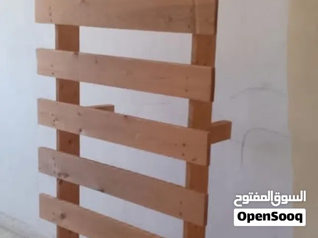 سلم خشب تخت ثلاث قطع للبيع