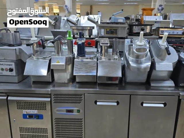 بيع معدات مطاعم وكفيهات ومخابز مستعمله شبه جديد  مضمونه بضاعه اوربيه فاخره