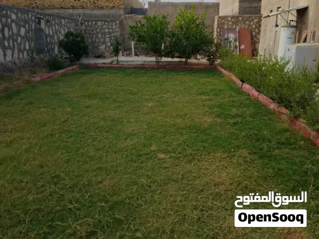 420 m2 2 Bedrooms Townhouse for Sale in Babylon Other