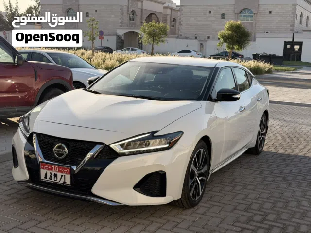 2021 Nissan Maxima SV