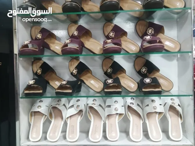 Other Sandals in Buraimi