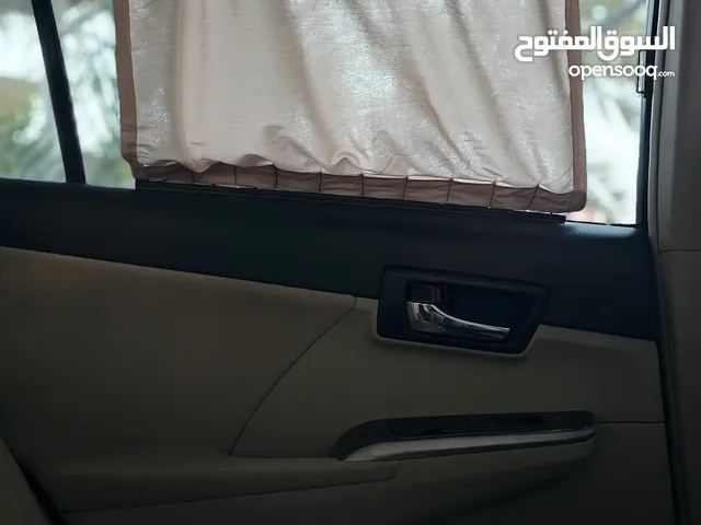 ستائر جانبية لنوافذ السيارة او الباصات الصغيرة