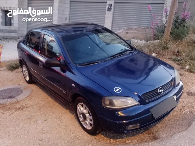 اوبل استرا 2002