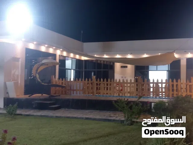 إستراحة سماء الزهر للإيجار اليومي في بركاء