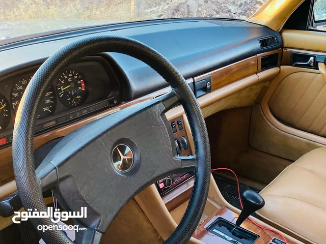 مرسيدس كلاسيك SE300
