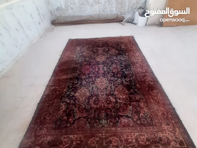 سجاد بسعر حرق
