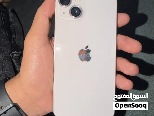 ايفون 13للبيع استعمال حرمه الجوال مشاء الله جميل كانه جديد غير مفتوح ولا مبدل اي شي البوكس والشاحن