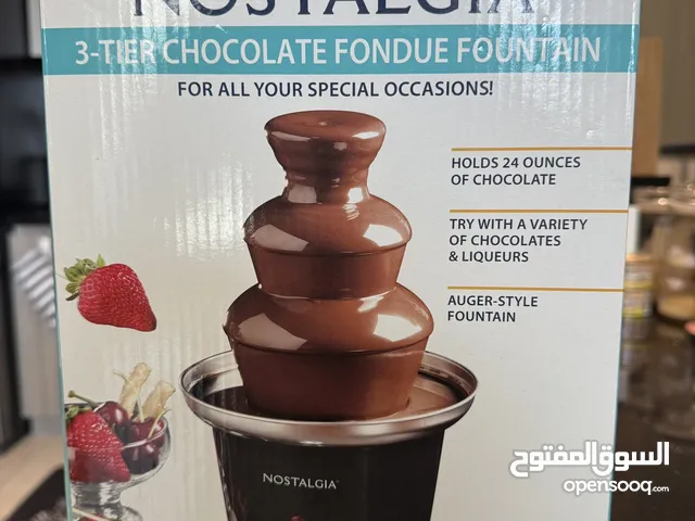 Nostalgia 3-tier chocolate fondue fountain