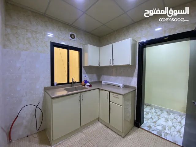 Studio flat for rent, with AC