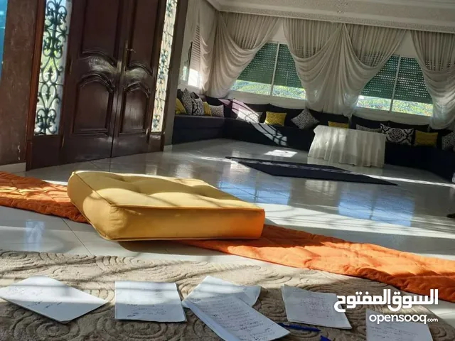 2000m2 4 Bedrooms Villa for Rent in Rabat Hay Riad