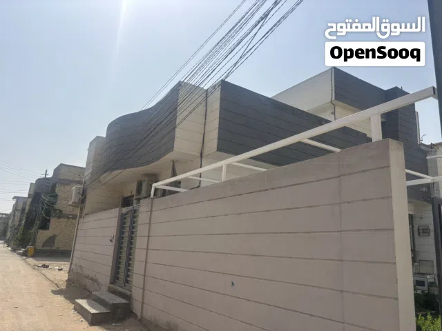 130 m2 5 Bedrooms Townhouse for Sale in Karbala Other